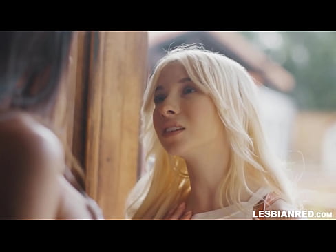 ❤️ Tüdruk tuleb paar kuud hiljem koju ja jõuab sööma oma kasuema tussu Anaal video at us ﹏